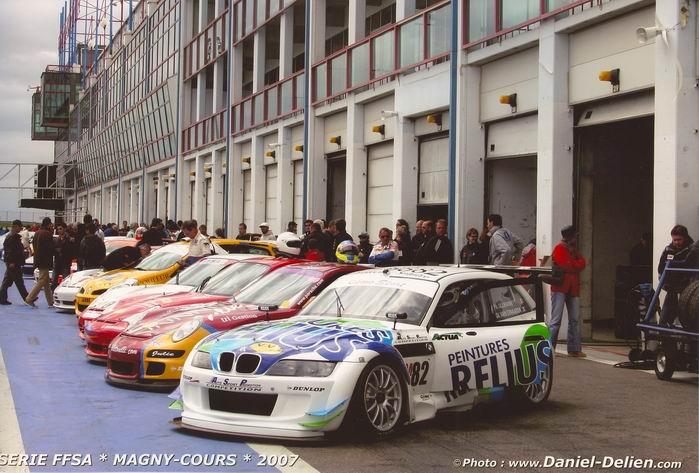 Click for original image 74k 699x473